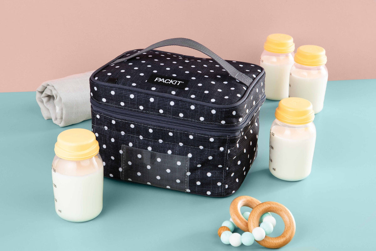 freezable-breastmilk-and-formula-cooler-r9 2023_Breastmilk-Cooler_Polka-Dots_Baby-Lifestyle-01_Lores.jpg