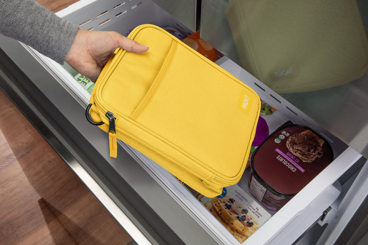 freezable-crossbody-lunch-box-n0 Crossbody-Lunch-Box-Lemonade-Freezer.jpg