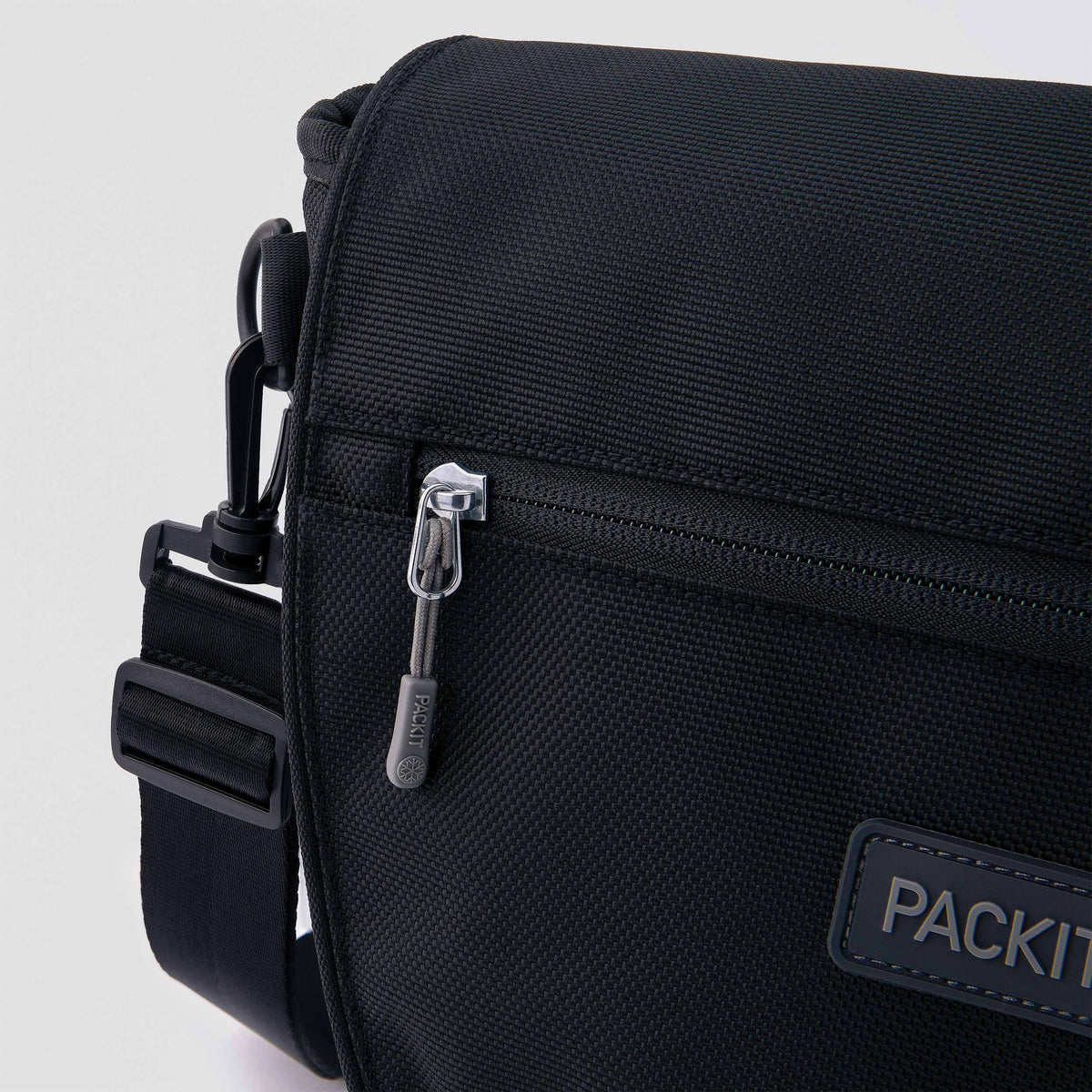 freezable-brooklyn-crossbody-n1 freezable-brooklyn-crossbody-black-ecofreeze-plus-zoom-zipper-pull.jpg