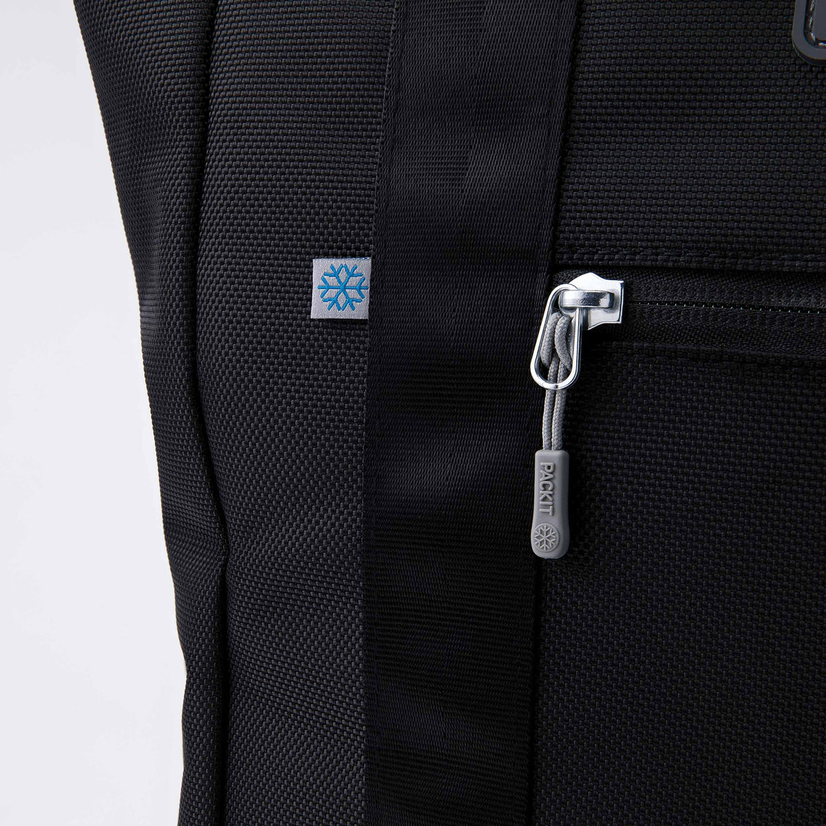 freezable-carry-tote-i3 freezable-carry-tote-black-gray-zoom-flag.jpg