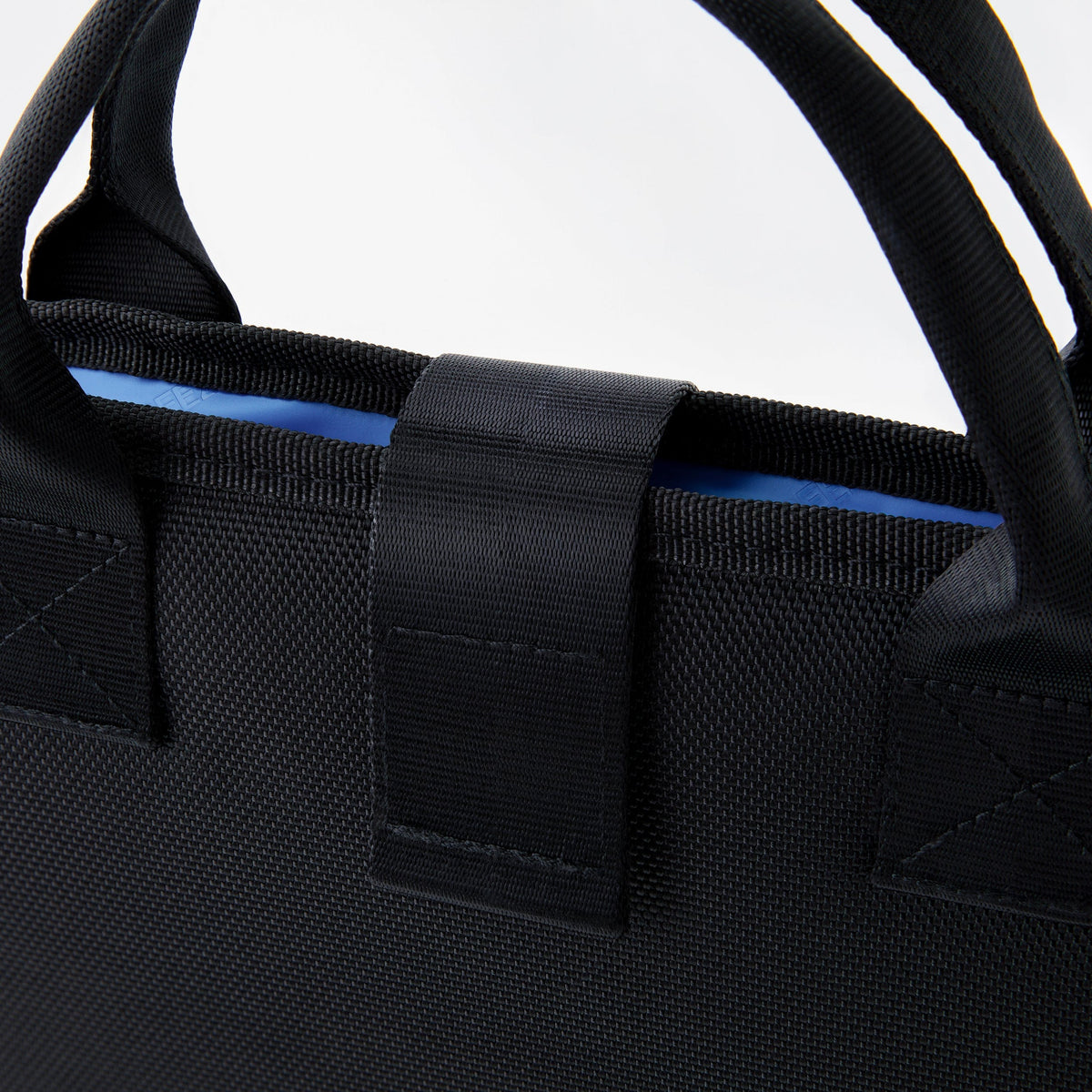 freezable-chill-board-large-e8 freezable-chill-board-large-black-ecofreeze-plus-zoom-handles.jpg