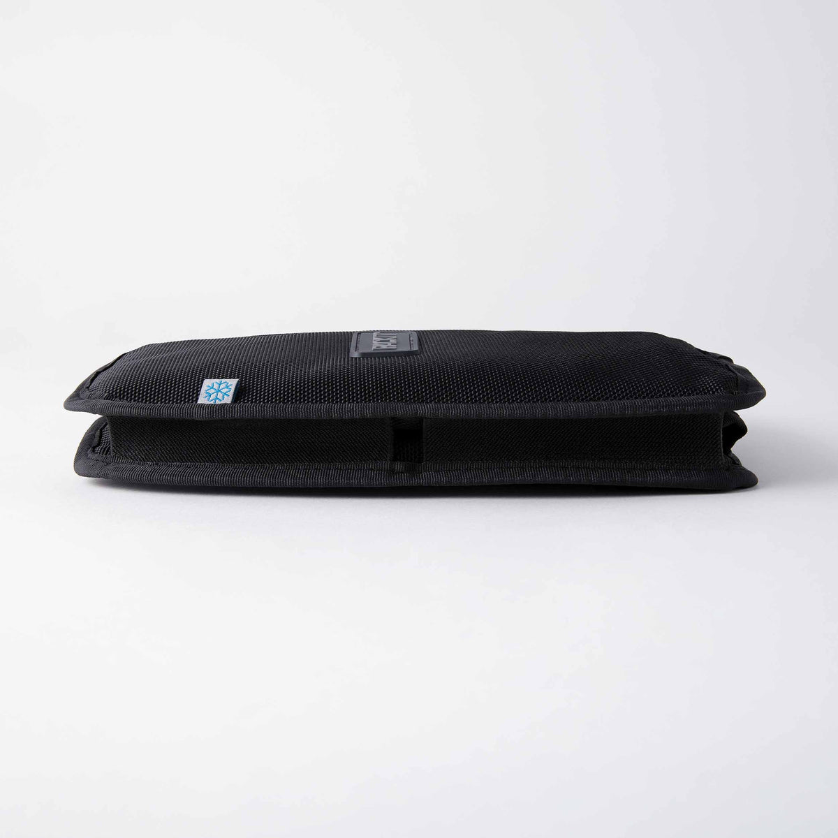 freezable-wine-cooler-r4 freezable-wine-cooler-black-flat.jpg